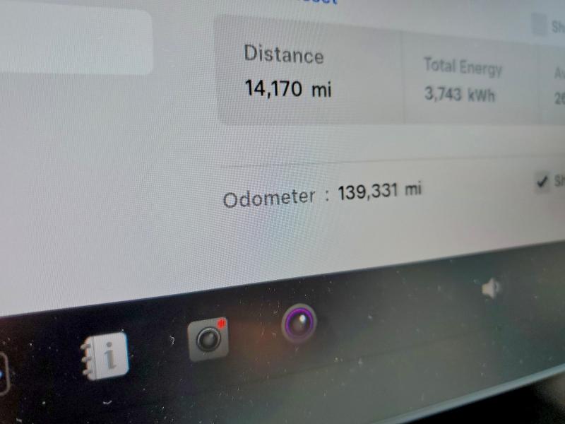 Фото 9 - TESLA MODEL 3