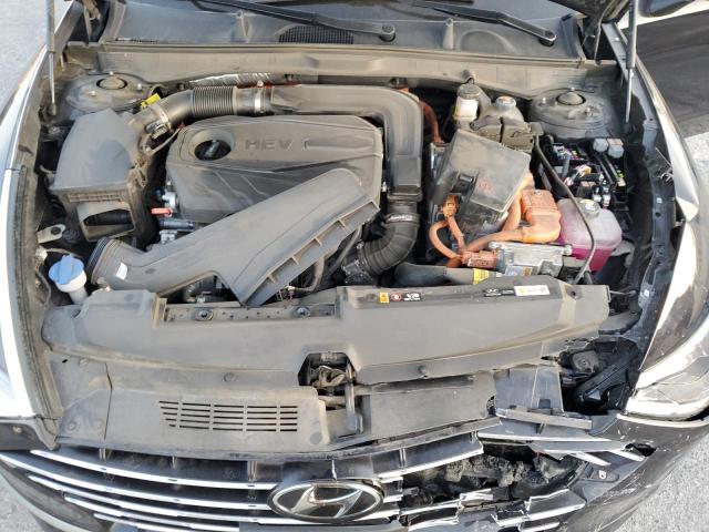 Фото 11 - HYUNDAI SONATA