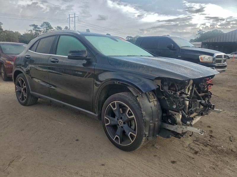 MERCEDES-BENZ GLA-CLASS 2019 VIN WDCTG4EB5KJ536511