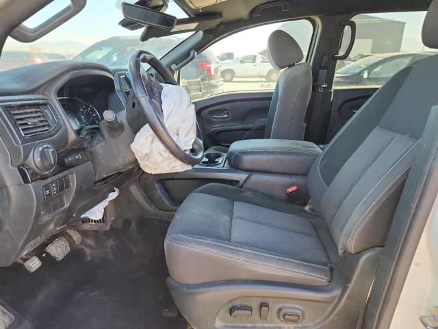 Фото 7 - NISSAN TITAN