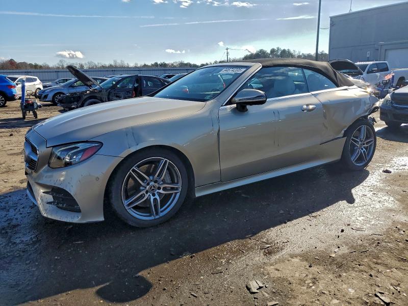 Фото 1 - MERCEDES-BENZ E-CLASS