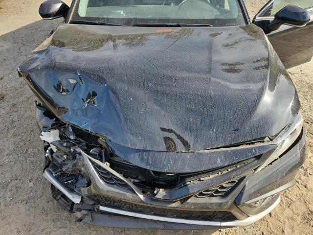 Фото 11 - TOYOTA CAMRY