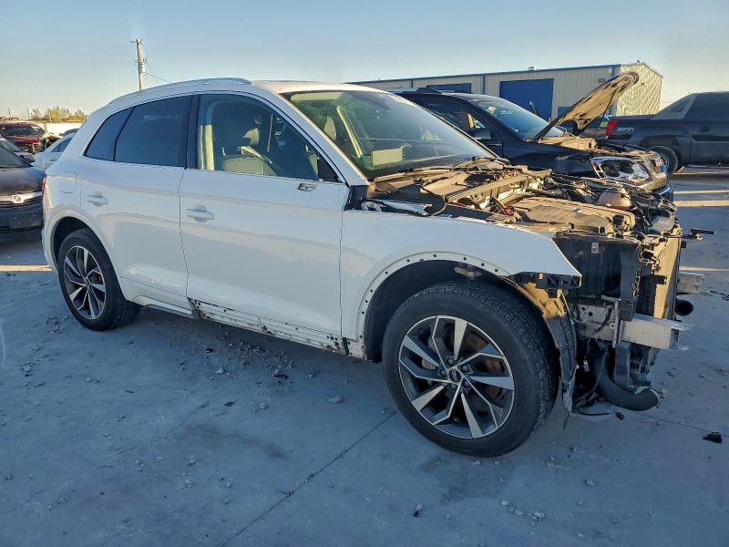 Фото 4 - AUDI Q5