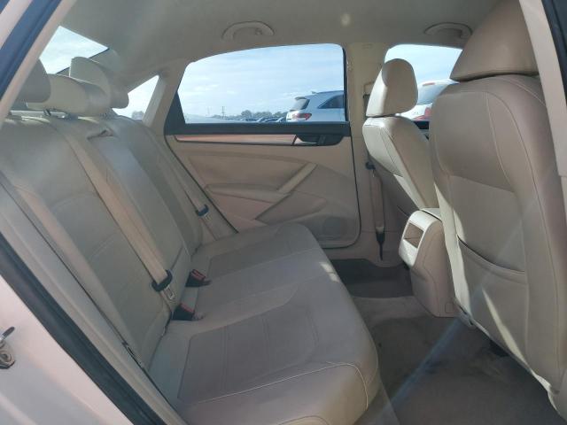 Фото 10 - VOLKSWAGEN PASSAT