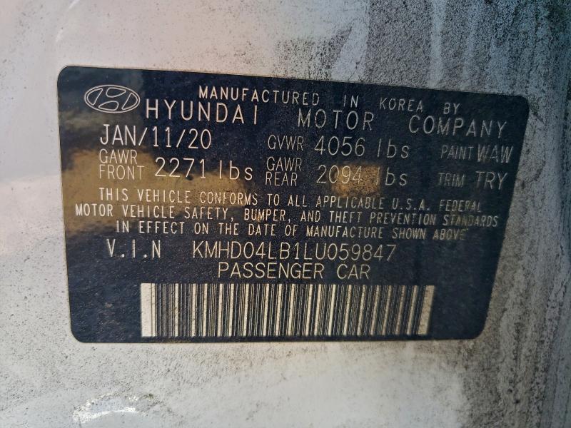 Фото 12 - HYUNDAI ELANTRA