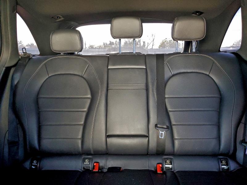 Фото 10 - MERCEDES-BENZ GLC-CLASS