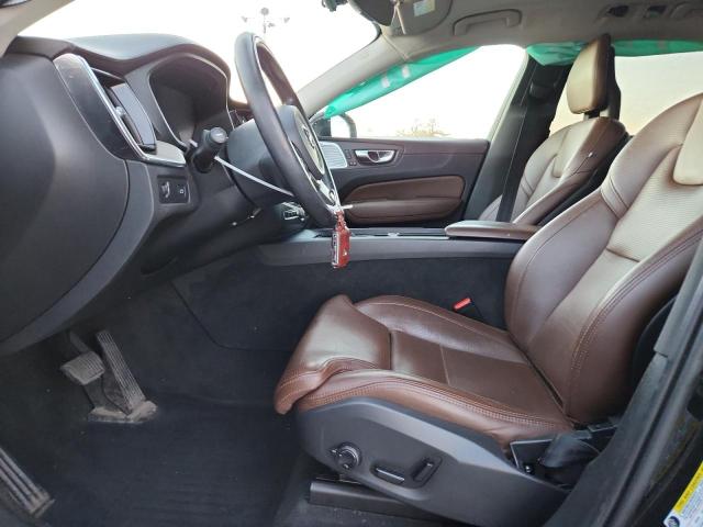 Фото 7 - VOLVO XC60