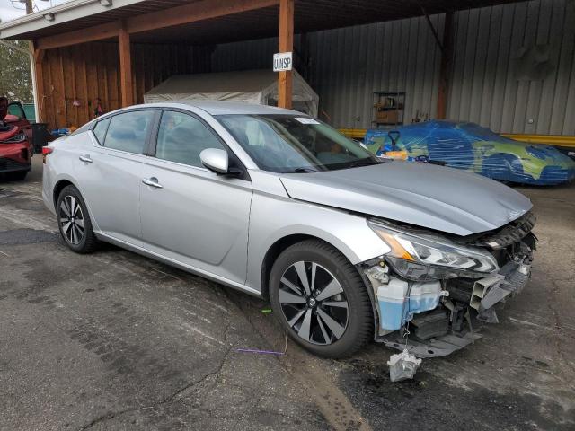 Фото 4 - NISSAN ALTIMA