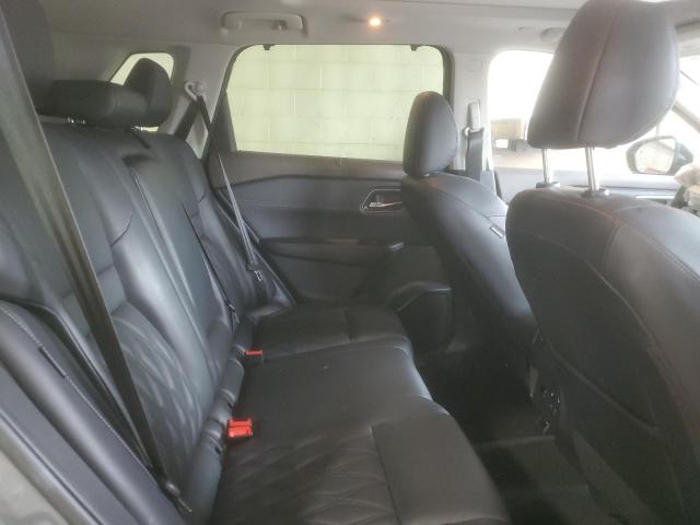 Фото 10 - NISSAN ROGUE