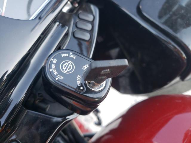 HARLEY-DAVIDSON FL 2020