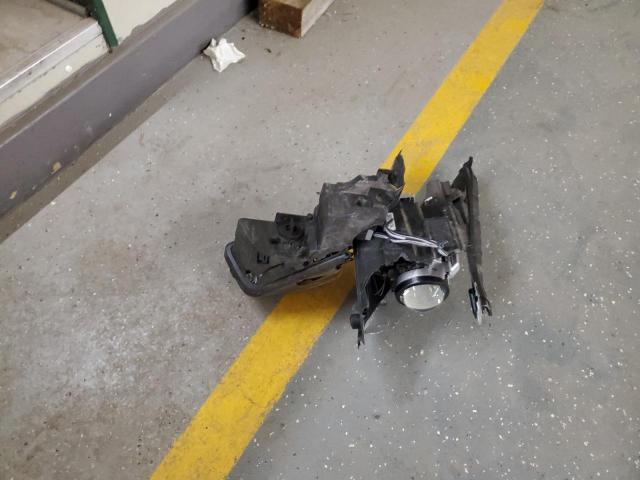 Фото 12 - HYUNDAI ELANTRA