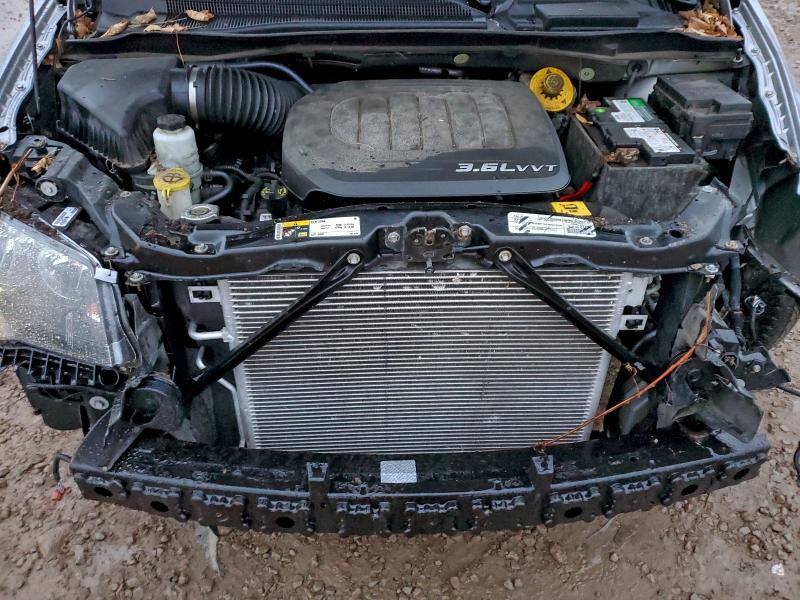 Фото 12 - DODGE CARAVAN