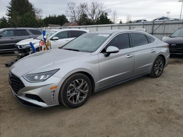 Фото 1 - HYUNDAI SONATA