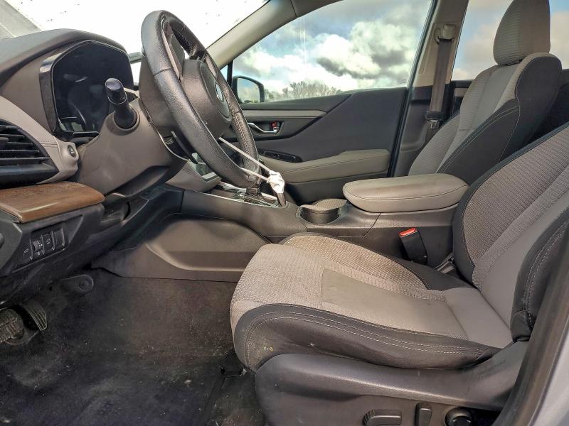 Фото 7 - SUBARU OUTBACK