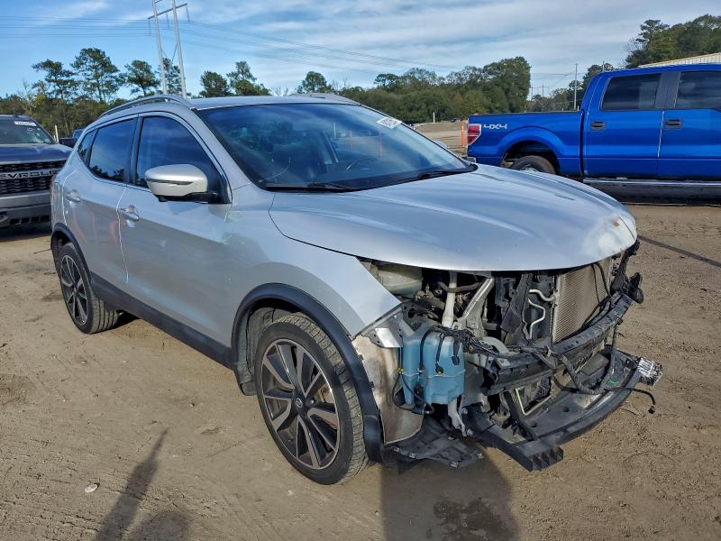 Фото 4 - NISSAN ROGUE