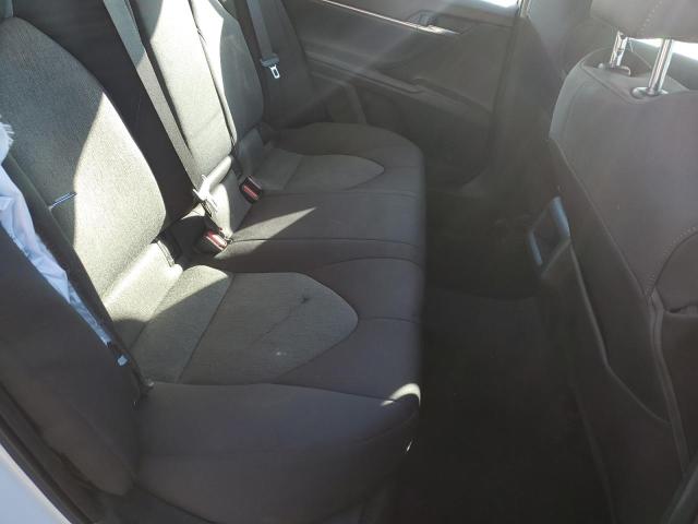 Фото 10 - TOYOTA CAMRY