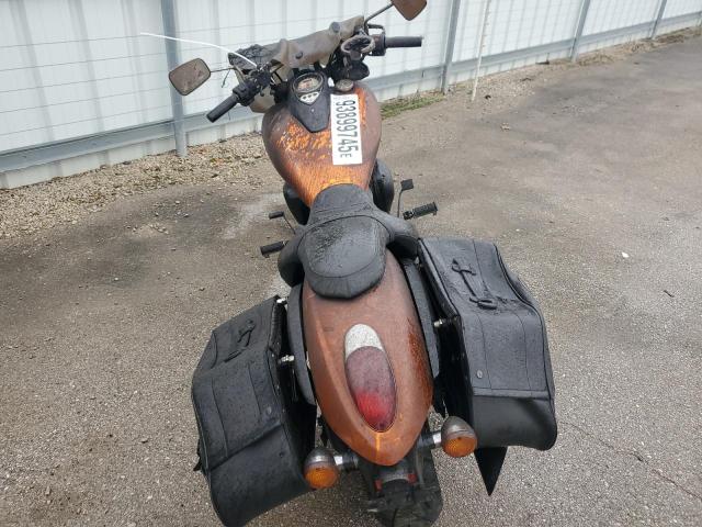 KAWASAKI VULCAN 900 2012