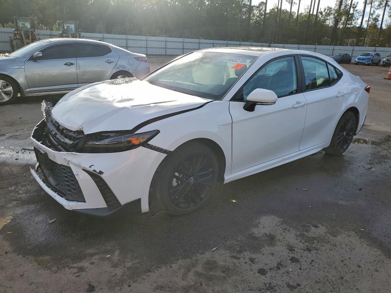 Фото 1 - TOYOTA CAMRY