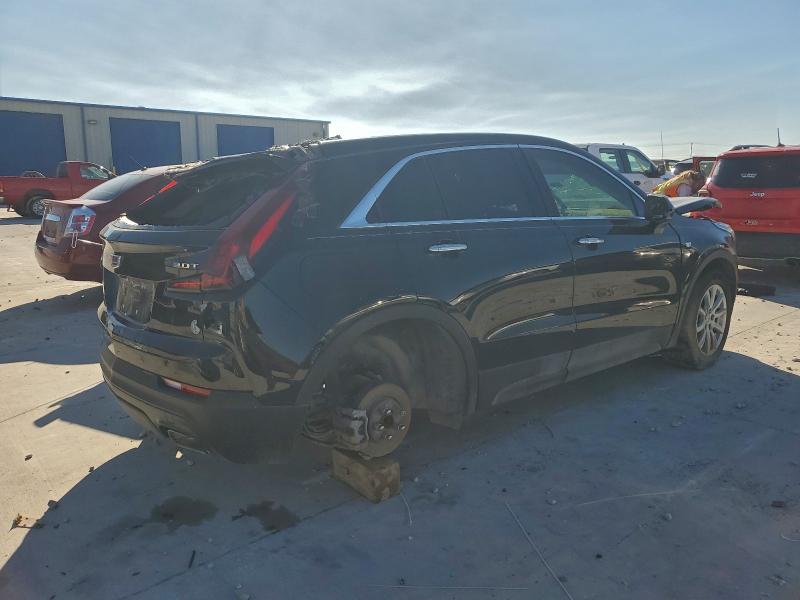 Фото 3 - CADILLAC XT4