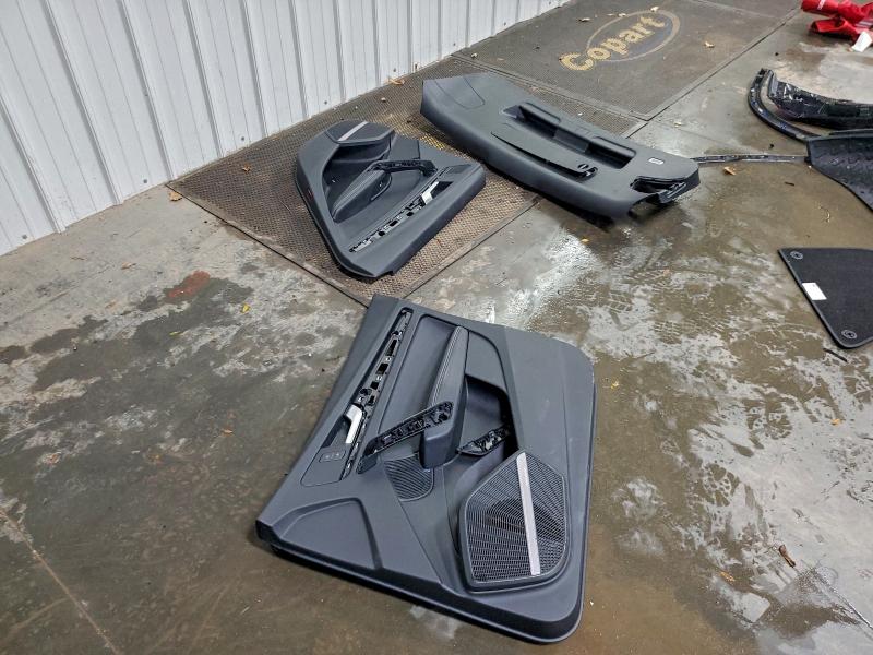 Фото 12 - AUDI Q5