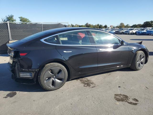 Фото 3 - TESLA MODEL 3