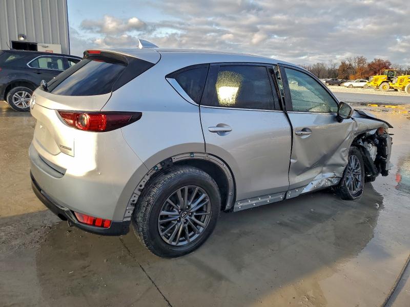 Фото 3 - MAZDA CX-5