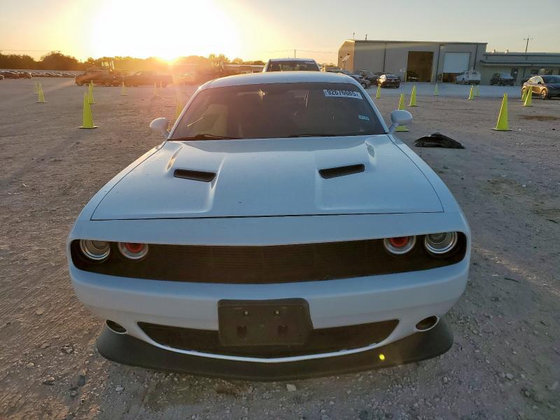 Фото 5 - DODGE CHALLENGER