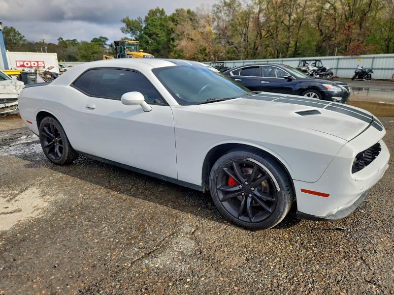 Фото 4 - DODGE CHALLENGER