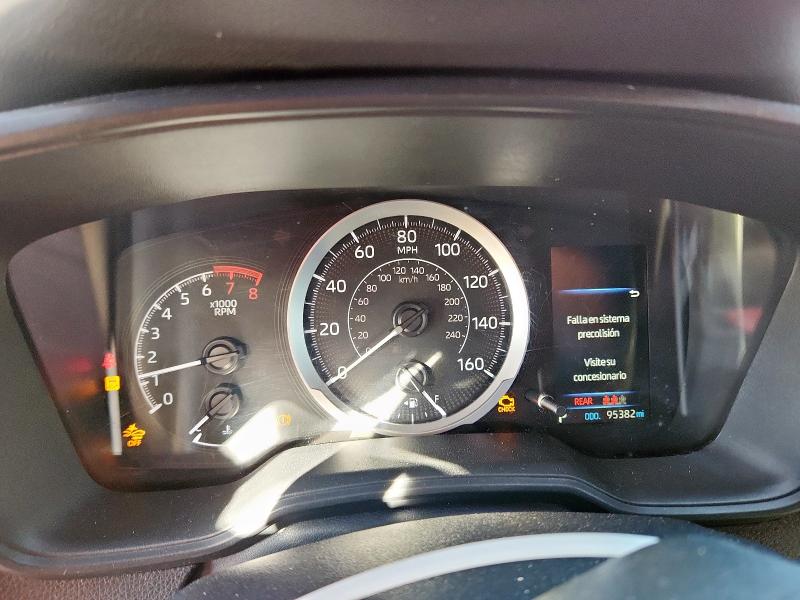 Фото 9 - TOYOTA COROLLA