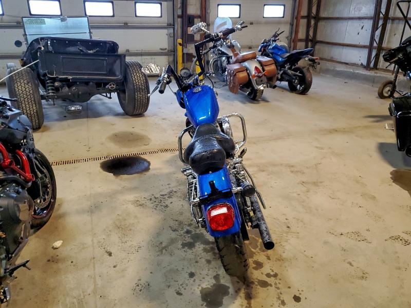 HARLEY-DAVIDSON SPRTSTR883 2002