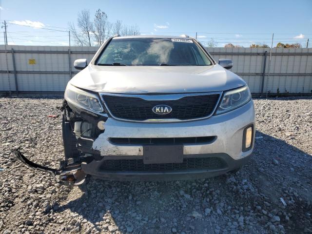 Фото 5 - KIA SORENTO