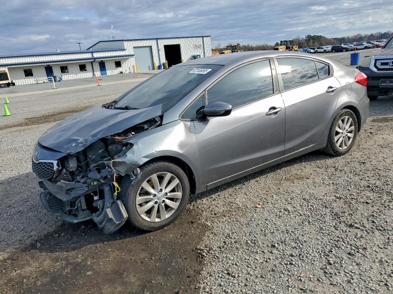 Фото 1 - KIA FORTE