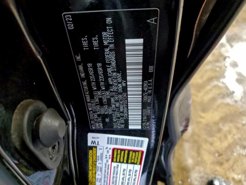 Фото 13 - TOYOTA HIGHLANDER