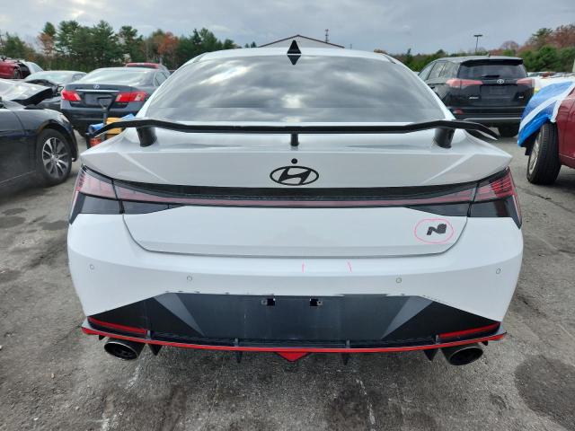 Фото 6 - HYUNDAI ELANTRA