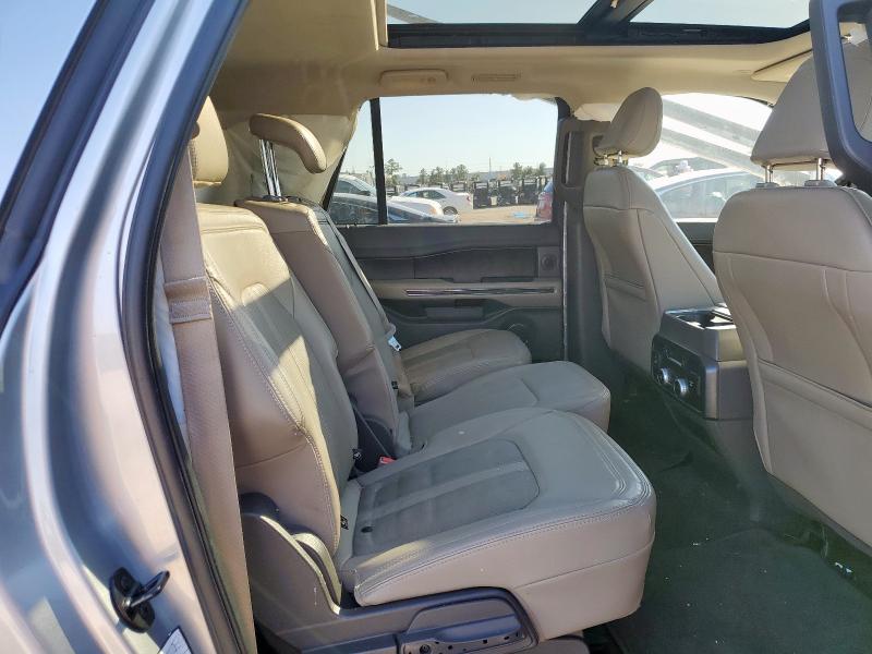 Фото 11 - FORD EXPEDITION