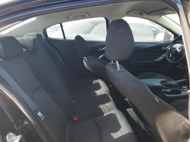 Фото 10 - MAZDA 3