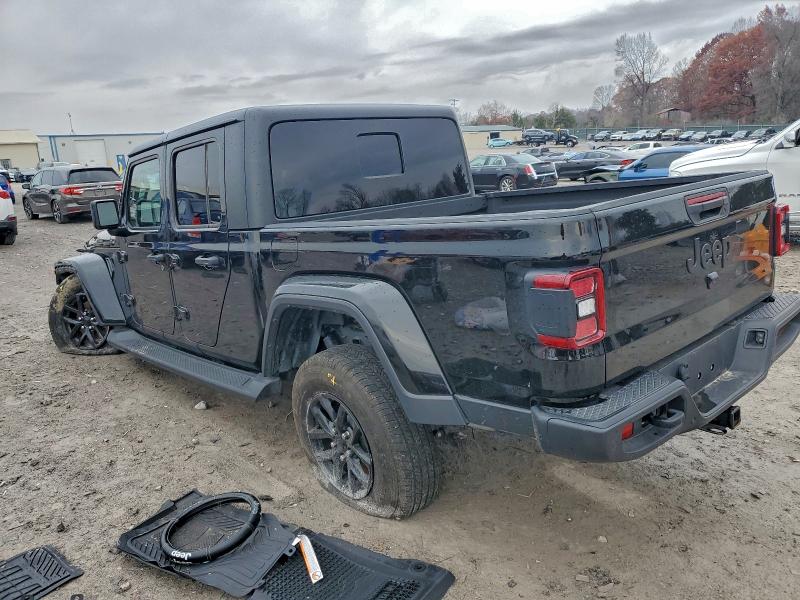 Фото 2 - JEEP GLADIATOR