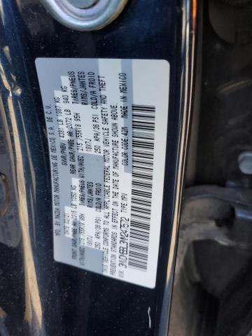 Фото 13 - MAZDA CX30