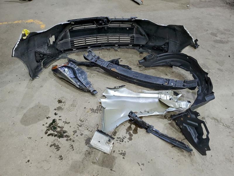 Фото 12 - TOYOTA COROLLA