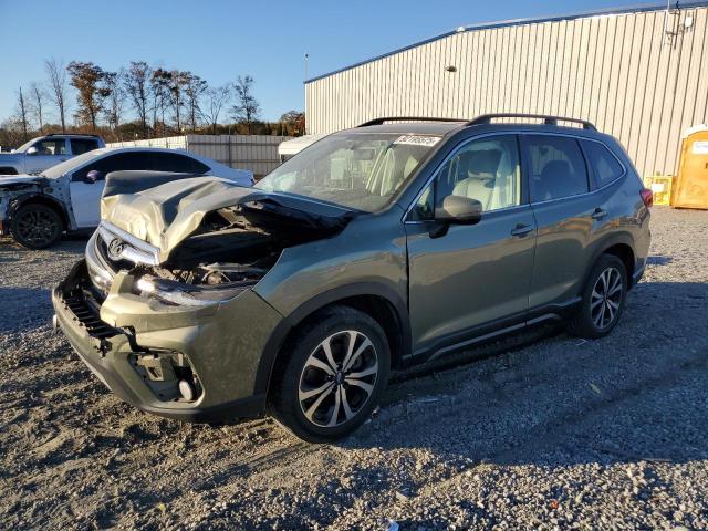 Фото 1 - SUBARU FORESTER