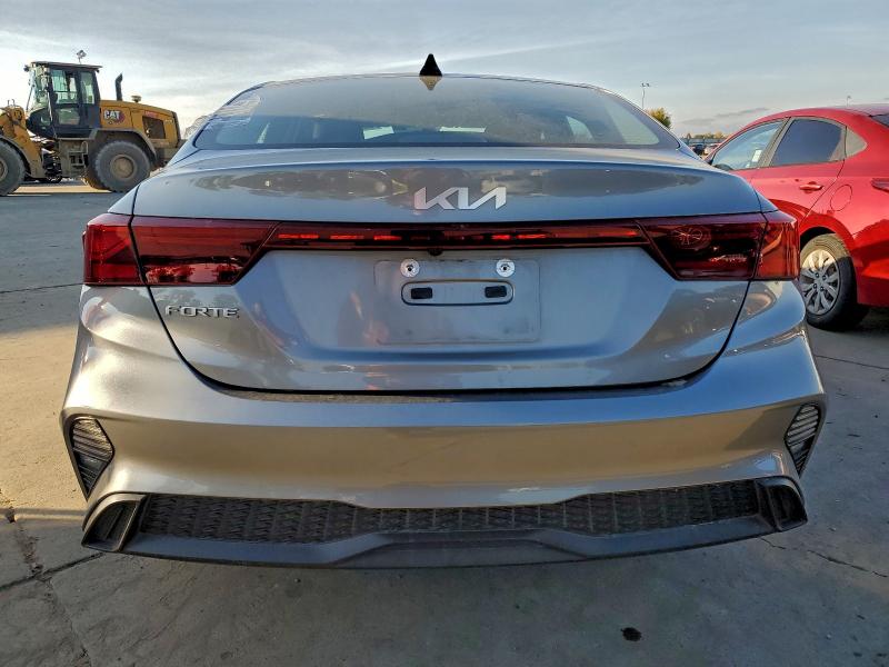 Фото 6 - KIA FORTE