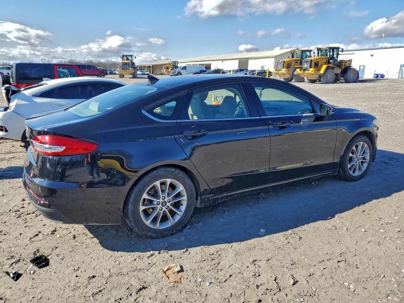 Фото 3 - FORD FUSION