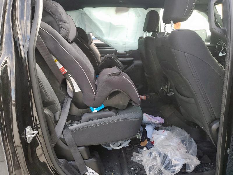 Фото 10 - RAM 1500