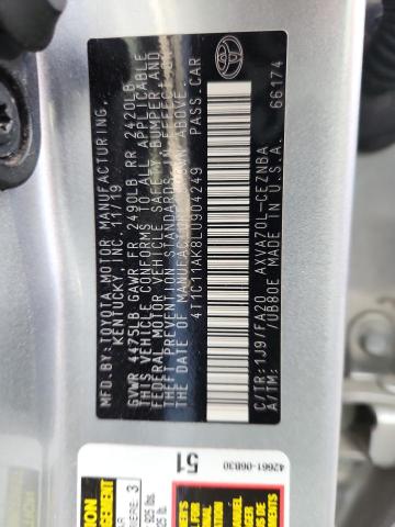 Фото 12 - TOYOTA CAMRY