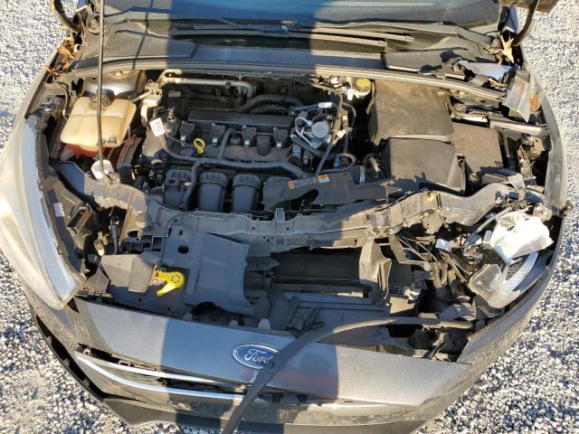 Фото 11 - FORD FOCUS