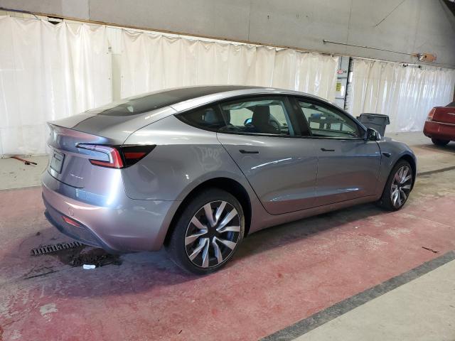 Фото 3 - TESLA MODEL 3