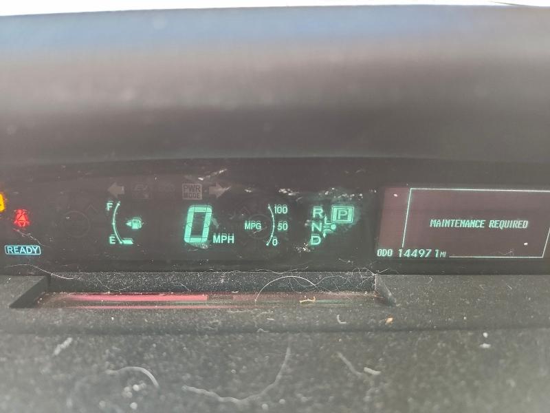 Фото 9 - TOYOTA PRIUS