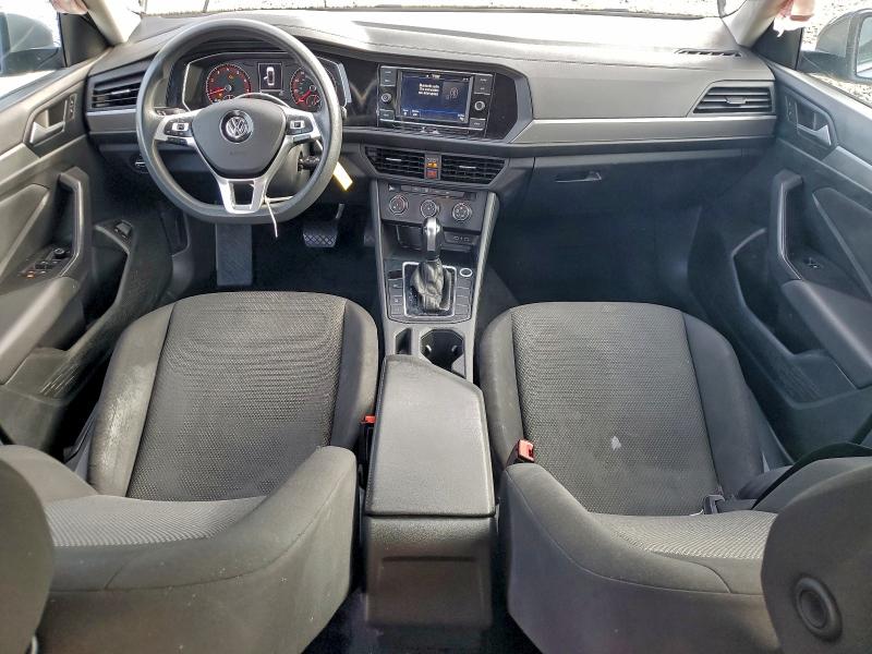 Фото 8 - VOLKSWAGEN JETTA