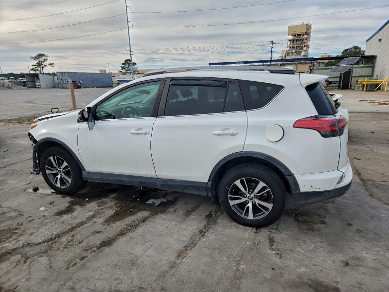 Фото 2 - TOYOTA RAV4