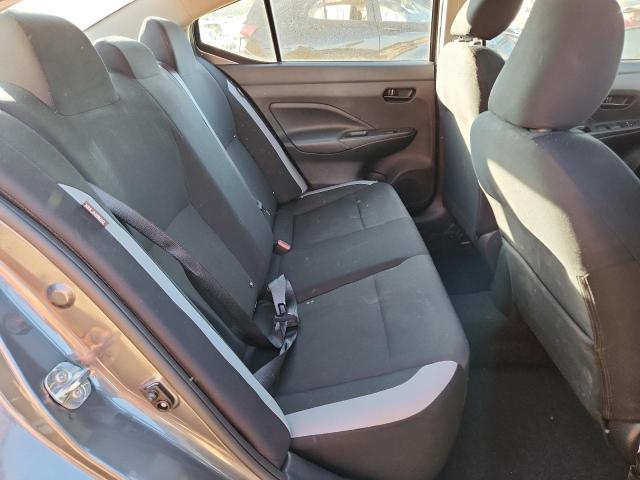 Фото 10 - NISSAN VERSA